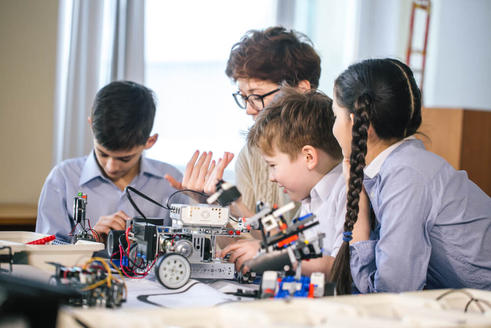 FIELDCORE AND CODECRAFT WORKS PARTNER TO CREATE INNOVATIVE NEW STEM SUMMER CAMP